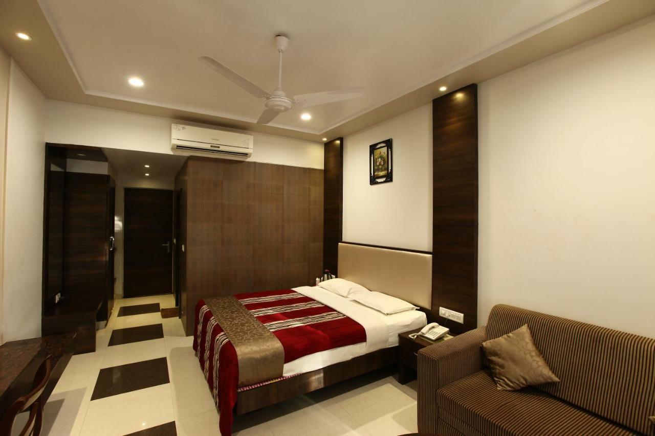 Hotel Usha Ascot Matheran Exteriér fotografie