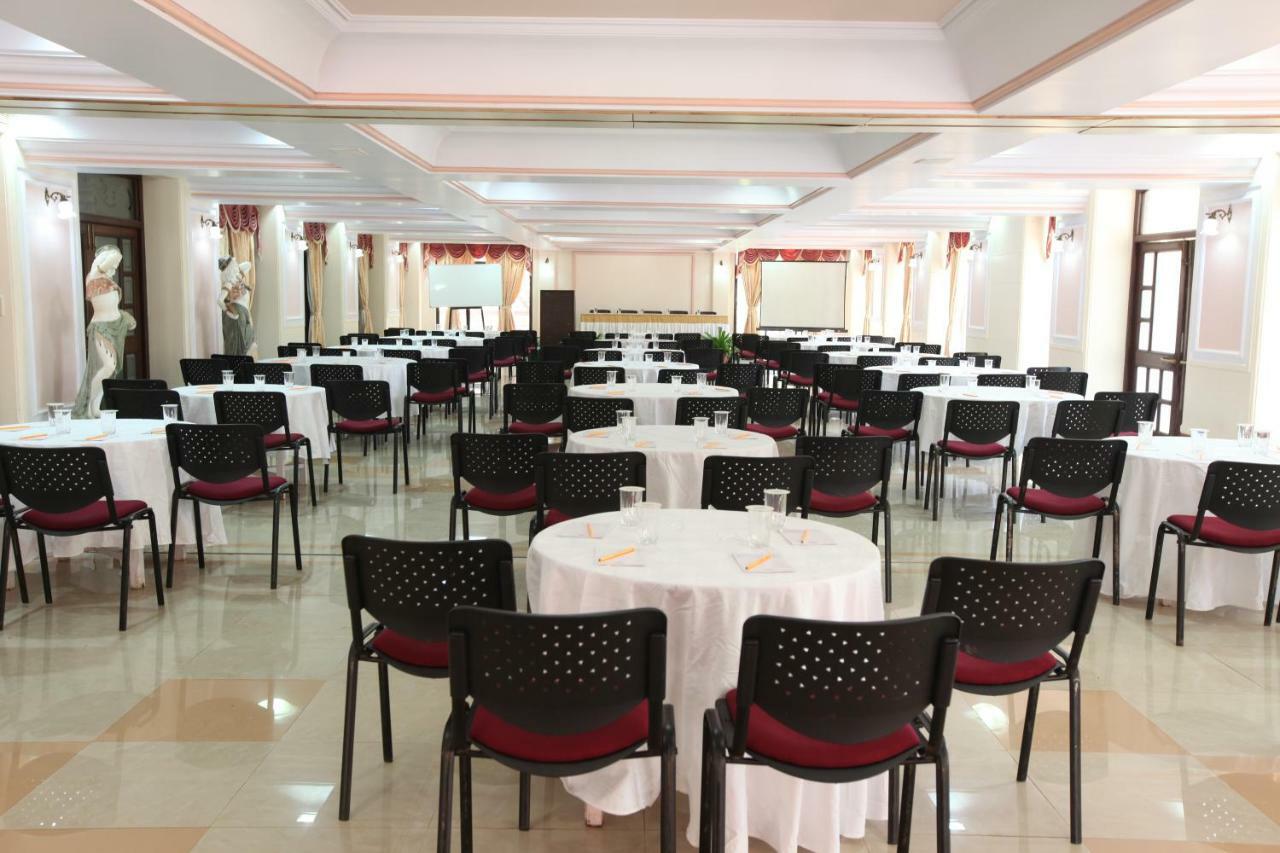 Hotel Usha Ascot Matheran Exteriér fotografie