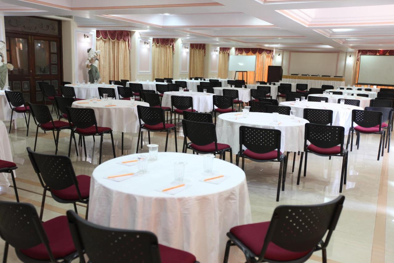 Hotel Usha Ascot Matheran Exteriér fotografie