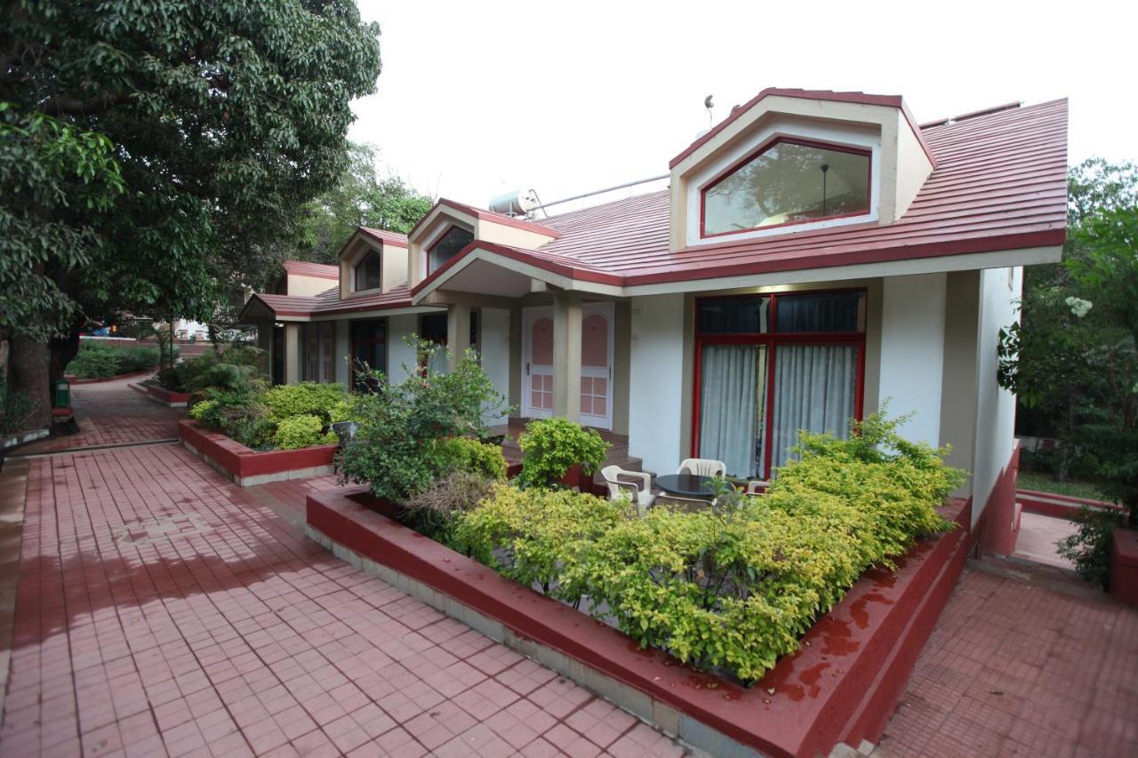 Hotel Usha Ascot Matheran Exteriér fotografie